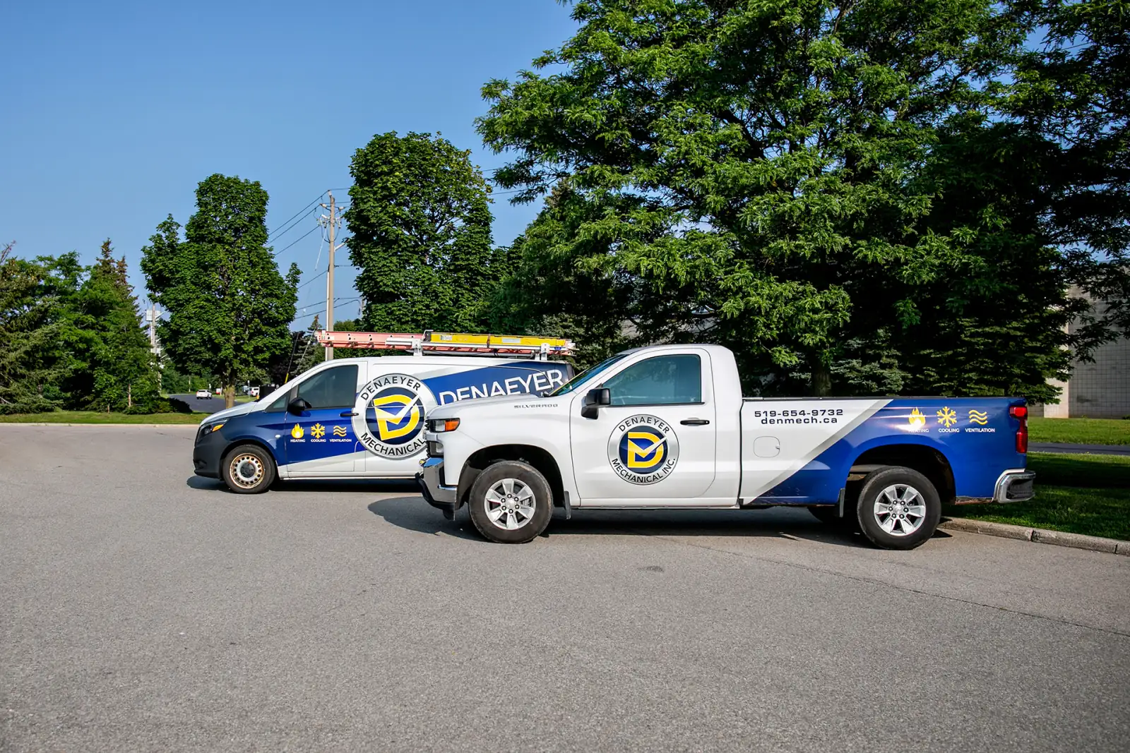 Denaeyer Mechanical service vehicles in Cambridge.
